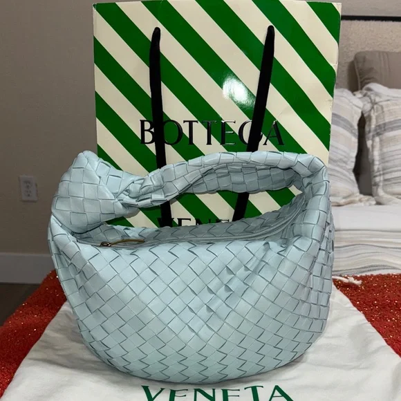 Bottega Veneta Light Blue Teen Jodie - Picture 2 of 5